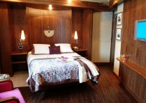 TIA MOANA Double Cabin